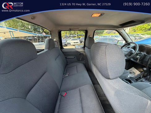Used 2003 Nissan Frontier XE AWD/4WD image 24