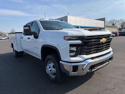 New 2026 Chevrolet Silverado 3500 W/T w/ WT Convenience Package AWD/4WD image 2