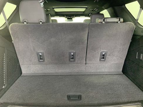 Used 2024 GMC Yukon AT4 w/ Technology Package image 22