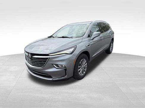 Used 2024 Buick Enclave Premium FWD image 5
