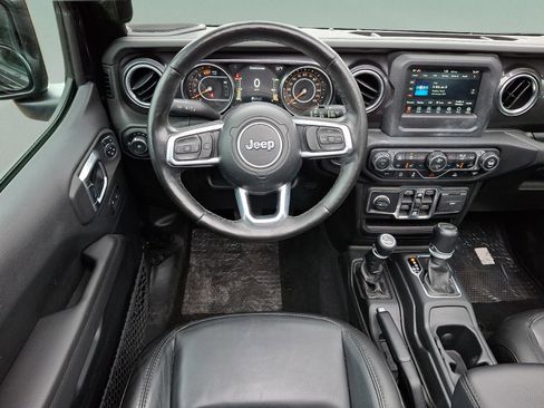 Certified 2021 Jeep Wrangler Unlimited Sahara image 11