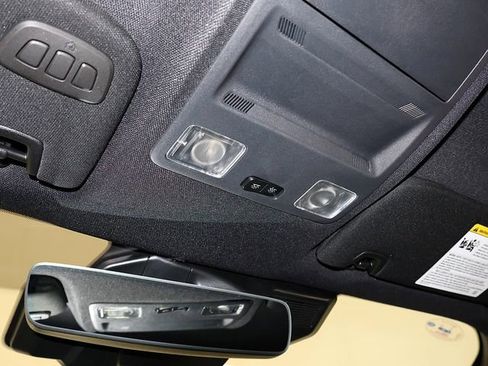 Used 2025 Ford Mustang Premium RWD image 23
