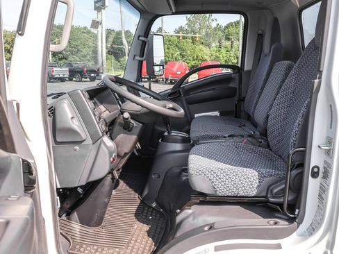 New 2025 Chevrolet Low Cab Forward 5500XG RWD image 5
