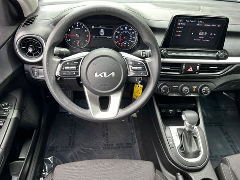 Certified 2023 Kia Forte LXS image 11