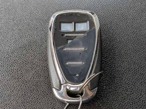 Used 2019 Chevrolet Equinox LT FWD image 38