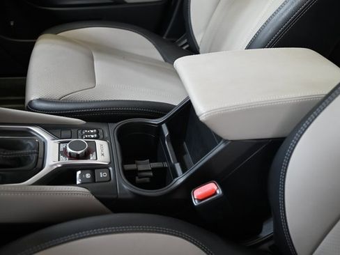 Used 2022 Subaru Forester Limited w/ Popular Package #3 image 24