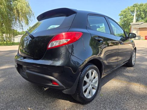 Used 2012 MAZDA MAZDA2 Touring FWD image 9