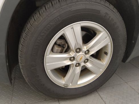 Used 2021 Chevrolet Trax LT w/ Premium Seat Package FWD image 31