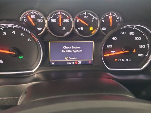 Used 2021 Chevrolet Silverado 1500 RST w/ Z71 Off-Road Package AWD/4WD image 13