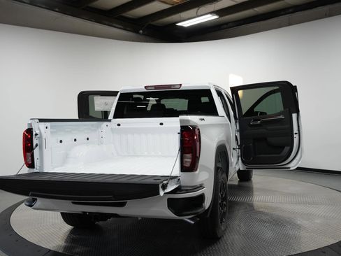 New 2026 GMC Sierra 1500 Elevation image 12