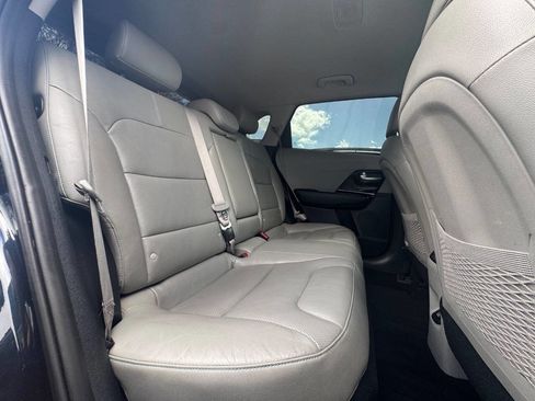 Used 2018 Kia Niro EX Premium image 20