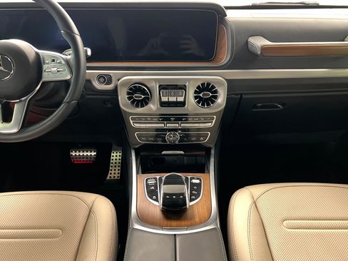 Used 2024 Mercedes-Benz G 550 image 13