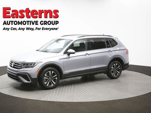 Used 2024 Volkswagen Tiguan S image 54