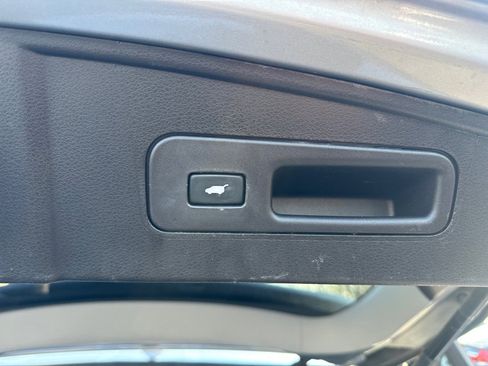 Used 2017 Acura MDX SH-AWD w/ Technology Package image 11