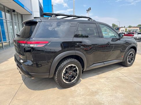 Used 2026 Nissan Pathfinder Rock Creek AWD/4WD image 5