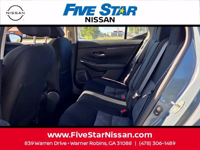 Used 2024 Nissan Sentra SR FWD image 6