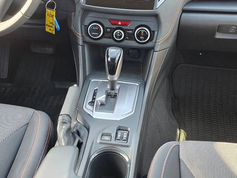 Used 2023 Subaru Crosstrek 2.0i Premium image 24