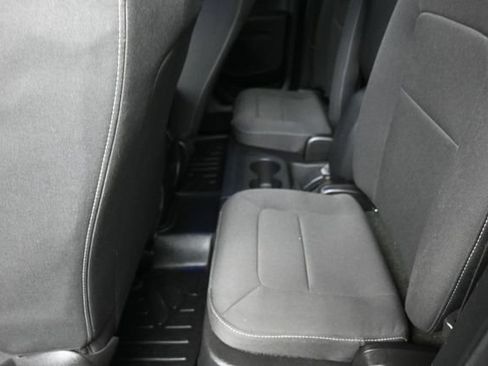 Used 2017 Chevrolet Colorado LT w/ LT Convenience Package RWD image 20