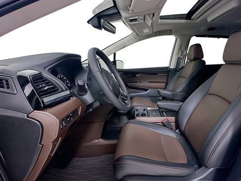 New 2026 Honda Odyssey Elite image 13