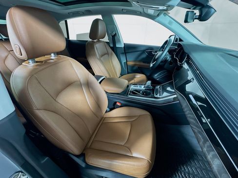 Used 2022 Audi Q8 Premium Plus w/ Premium Plus Package image 30