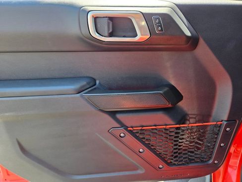 Used 2023 Ford Bronco Raptor AWD/4WD image 17