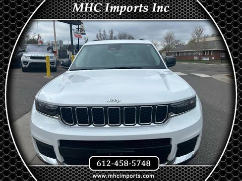 Used 2023 Jeep Grand Cherokee L Laredo image 1