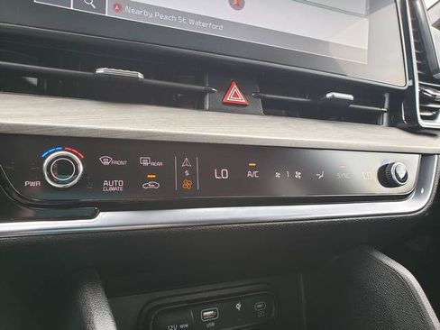 Certified 2025 Kia Sportage X-Line AWD/4WD image 24
