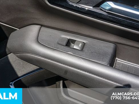 Used 2025 Chevrolet Tahoe LT AWD/4WD image 49