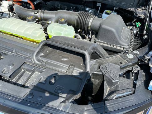 Used 2025 Ford F150 XLT w/ Equipment Group 302A MID image 20