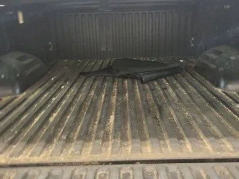 Used 2022 Toyota Tundra Limited AWD/4WD image 16