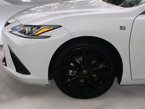 Used 2023 Lexus ES 350 F Sport w/ Accessory Package (Z1) image 20
