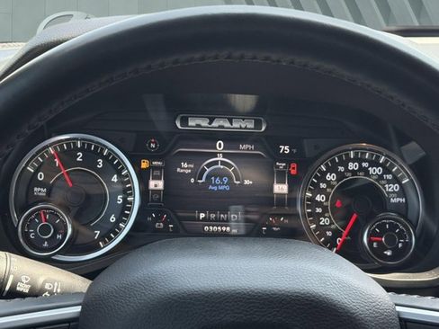 Used 2023 RAM 1500 Lone Star RWD image 13