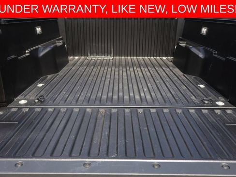 Used 2026 Toyota Tacoma SR5 RWD image 17