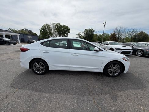 Used 2018 Hyundai Elantra SEL image 11
