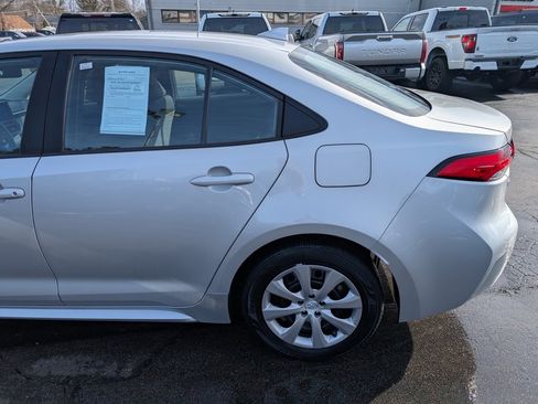 Certified 2023 Toyota Corolla LE image 4