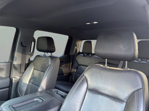 Used 2020 Chevrolet Silverado 1500 LT Trail Boss image 15