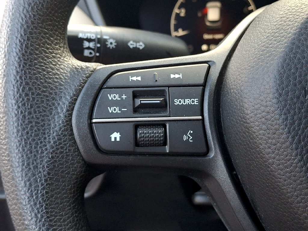 Used 2024 Honda HR-V LX image 23