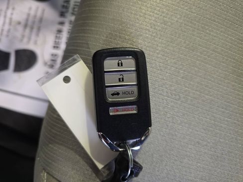 Used 2019 Honda Accord LX image 34