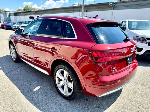 Used 2018 Audi Q5 2.0T Premium Plus w/ Premium Plus Package image 4