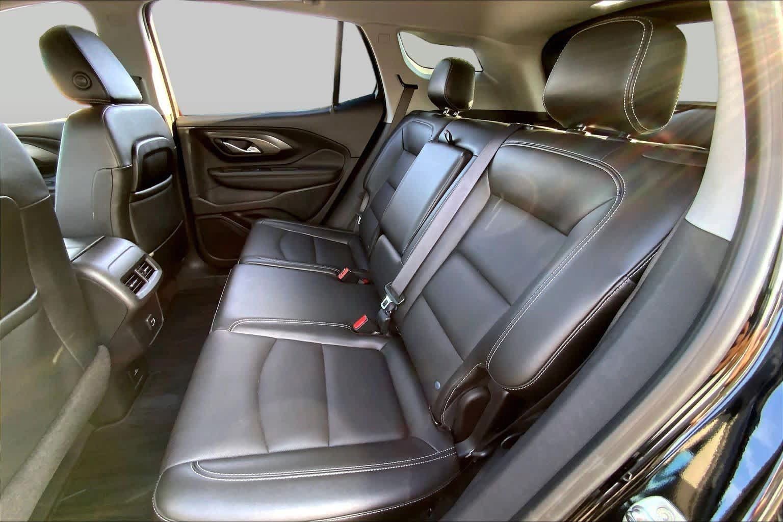 Used 2022 GMC Terrain SLT AWD/4WD image 21