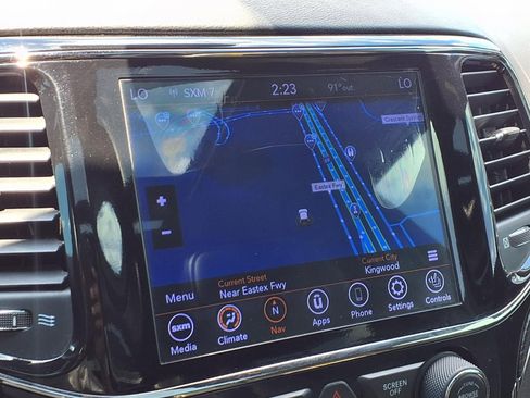 Used 2020 Jeep Grand Cherokee High Altitude RWD image 24