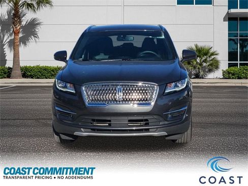Used 2019 Lincoln MKC Premiere image 2