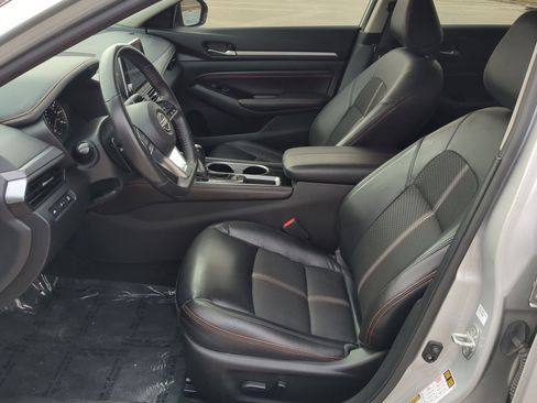 Used 2023 Nissan Altima 2.5 SR image 15