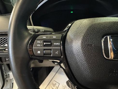 Used 2024 Honda Civic Sport image 11