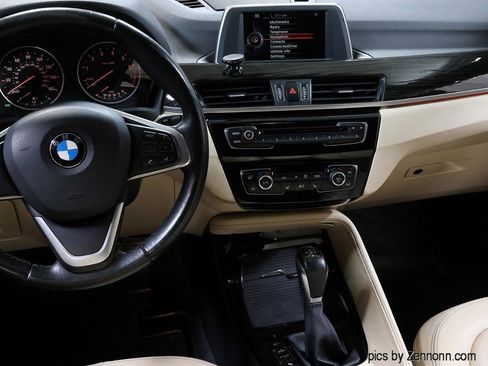 Used 2016 BMW X1 xDrive28i image 16
