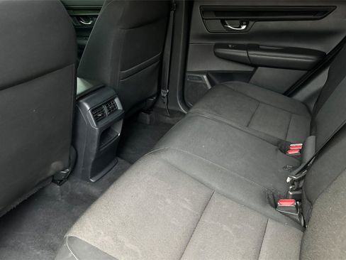 Used 2023 Honda CR-V EX image 11
