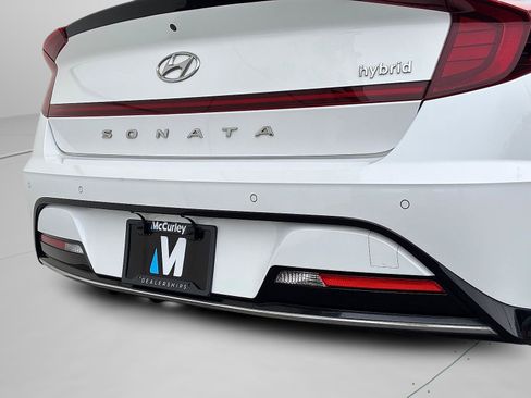 Used 2023 Hyundai Sonata Limited FWD image 6