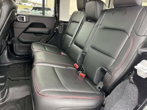 Used 2020 Jeep Wrangler Unlimited Rubicon image 14