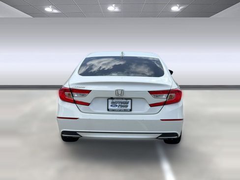 Used 2020 Honda Accord EX-L image 10