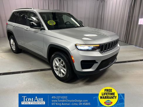 Used 2024 Jeep Grand Cherokee Laredo X w/ Luxury Tech Group I image 1